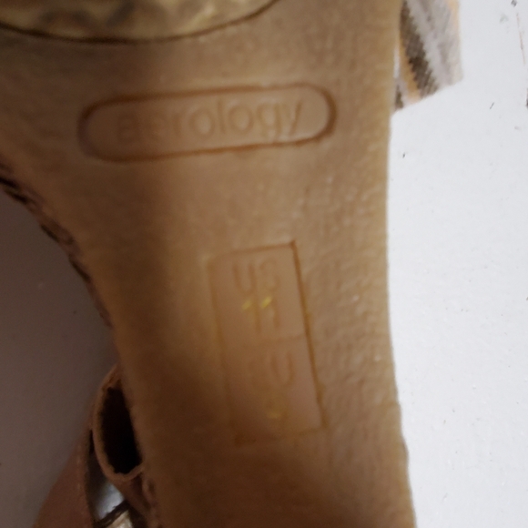 Canvas Striped Wedges - Picture 2 of 10